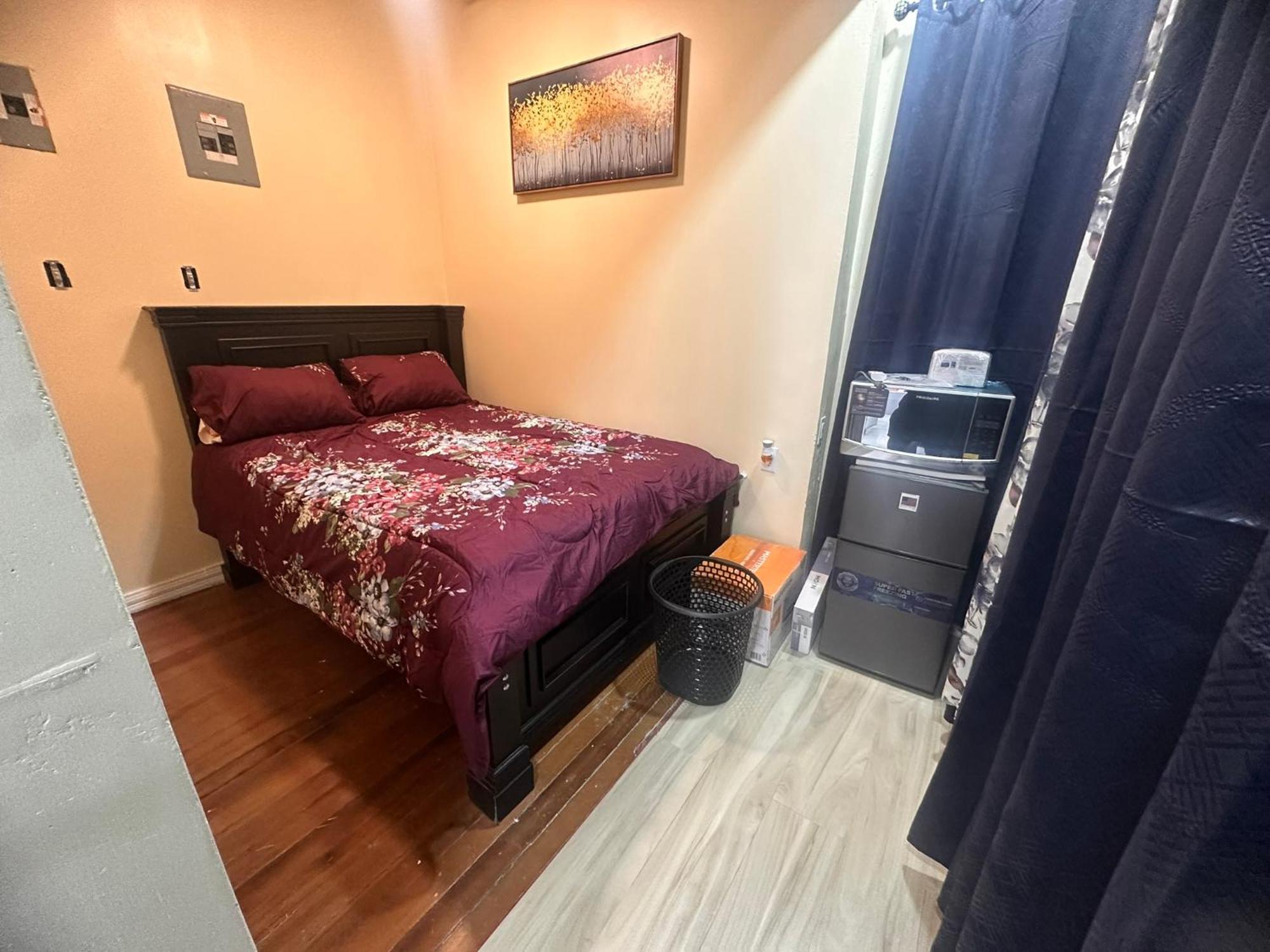 Hollywood Guesthouse Τζώρτζταουν Εξωτερικό φωτογραφία